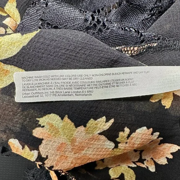 NWOT Free People intimately Monday Morning Bodysuit - Size Small - Picture 16 of 16